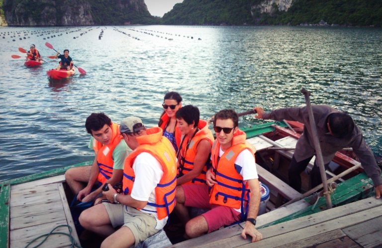 Photo Grayline Ha Long Photo Grayline Ha Long