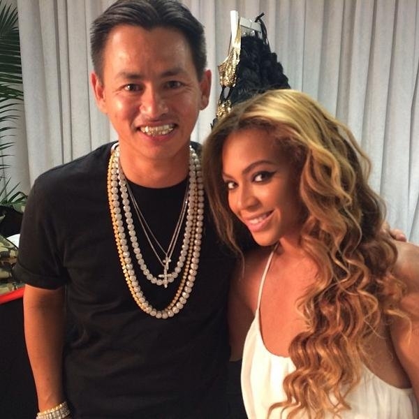 Who Is Johnny Dang – Vietnamese Jeweler Behind Success Of American Rappers? Who Is Johnny Dang – Vietnamese Jeweler Behind Success Of American Rappers?