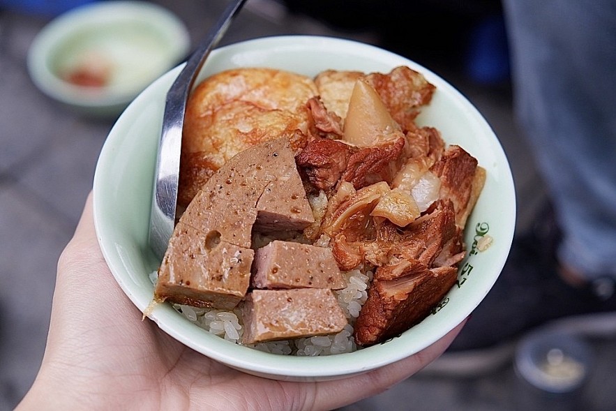 Different Taste For Sticky Rice Between Hanoi and Ho Chi Minh City Different Taste For Sticky Rice Between Hanoi and Ho Chi Minh City