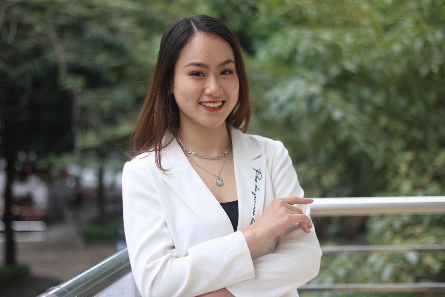 First Vietnamese Youth Speaker At UN Disarmament Conference Advocates for Peace First Vietnamese Youth Speaker At UN Disarmament Conference Advocates for Peace