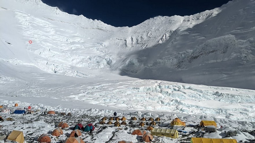 Road to Mount Everest: Vietnamese Engineer Conquers Top Of The World In Second Attempt Road to Mount Everest: Vietnamese Engineer Conquers Top Of The World In Second Attempt
