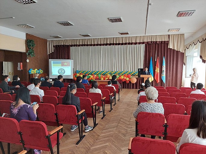 Vietnamese Language Classes Open in Ukraine, Netherlands Vietnamese Language Classes Open in Ukraine, Netherlands