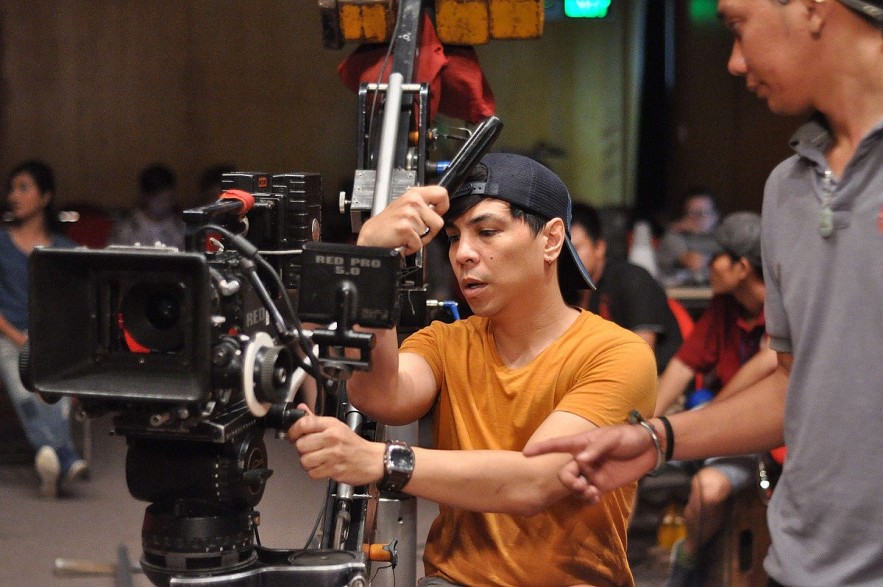 Celdrán has a master's degree in mass communication but he has switched to developing healthcare services to make contribution to Vietnamese community. Photo courtesy of Celdrán Celdrán has a master's degree in mass communication but he has switched to developing healthcare services to make contribution to Vietnamese community. Photo courtesy of Celdrán