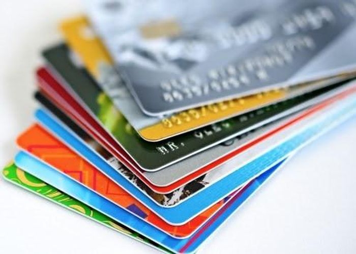 Vì sao các ngân hàng sẽ đồng loạt bỏ thẻ từ ATM? Vì sao các ngân hàng sẽ đồng loạt bỏ thẻ từ ATM?