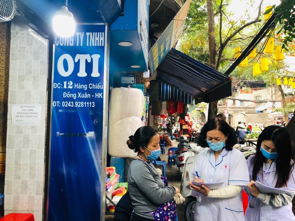 Thay đổi ý thức người dân từ việc xử phạt không đeo khẩu trang Thay đổi ý thức người dân từ việc xử phạt không đeo khẩu trang