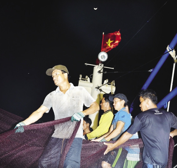 Khoảnh khắc giữa biển khơi Khoảnh khắc giữa biển khơi