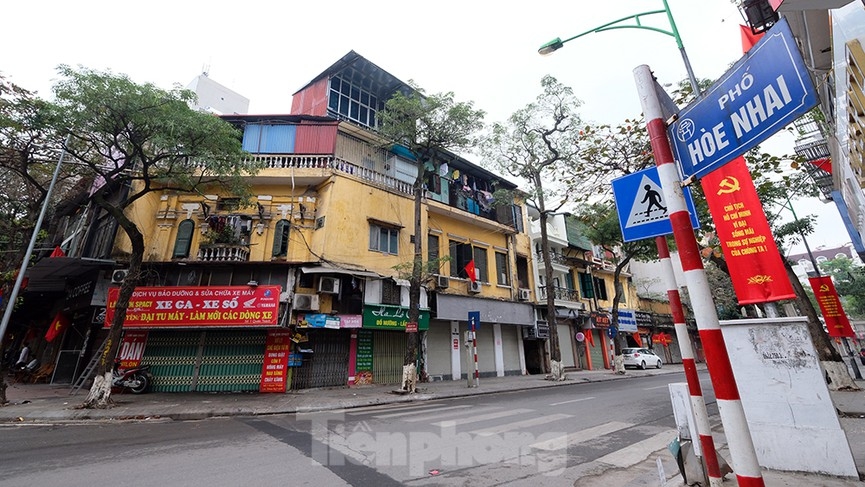 Khoảnh khắc Hà Nội yên bình sáng mùng 1 Tết Tân Sửu