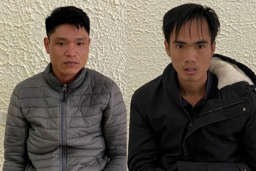Tạm giữ 2 đối tượng đưa người Trung Quốc nhập cảnh trái phép vào Việt Nam Tạm giữ 2 đối tượng đưa người Trung Quốc nhập cảnh trái phép vào Việt Nam