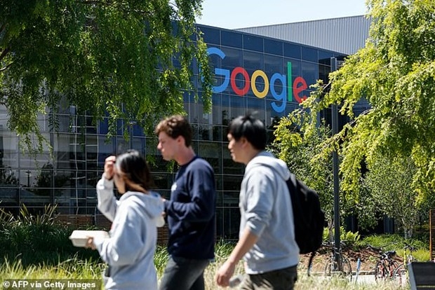Google, Amazon lên kế hoạch đưa nhân viên trở lại văn phòng làm việc Google, Amazon lên kế hoạch đưa nhân viên trở lại văn phòng làm việc