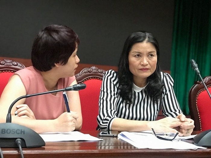 Thưởng nóng người phát hiện và đưa người nhiễm HIV vào điều trị thuong nong nguoi phat hien va dua nguoi nhiem hiv vao dieu tri