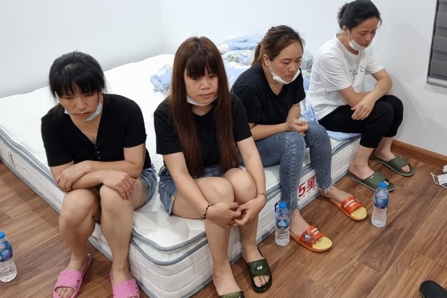 Nóng: Hà Nội phát hiện thêm 12 người Trung Quốc đang Nóng: Hà Nội phát hiện thêm 12 người Trung Quốc đang