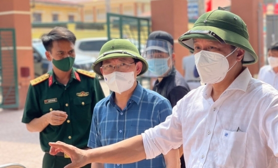 Lọt 1 ca COVID-19 là có thể thành 'bom nổ chậm' Lọt 1 ca COVID-19 là có thể thành 'bom nổ chậm'