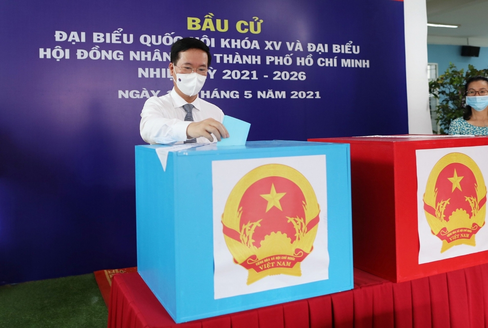 Chùm ảnh: Lãnh đạo Đảng, Nhà nước đi bầu cử, thực hiện quyền, nghĩa vụ công dân Chùm ảnh: Lãnh đạo Đảng, Nhà nước đi bầu cử, thực hiện quyền, nghĩa vụ công dân