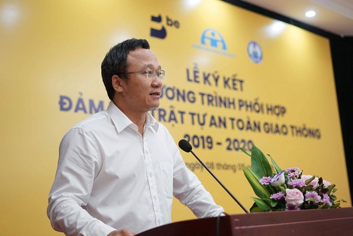 Ông Khuất Việt Hùng được tái bổ nhiệm Phó Chủ tịch chuyên trách UB ATGT thu tuong quyet dinh tai bo nhiem ong khuat viet hung