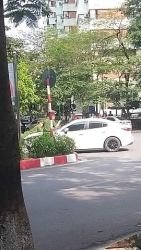 ba t 3 ta u khai thac ca t tra i phe p tre n so ng ho ng