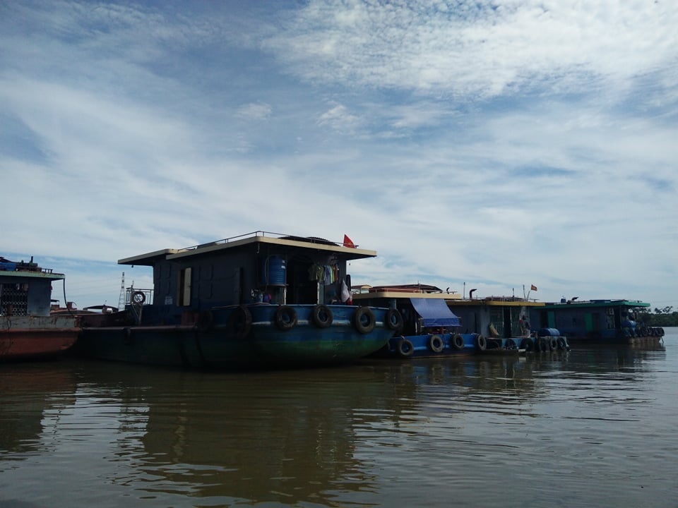 Khởi tố, bắt 15 "cát tặc" trên sông Hồng kho i to ba t 15 do i ca t ta c tre n so ng ho ng