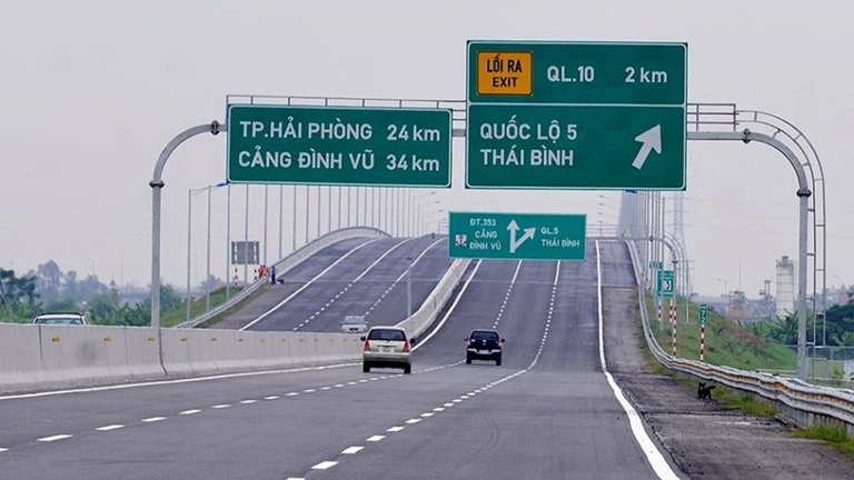 Thống nhất 5 quan điểm lớn khi xây dựng đường cao tốc Thống nhất 5 quan điểm lớn khi xây dựng đường cao tốc