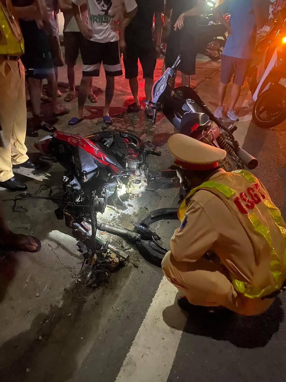 Hiện trường vụ tai nạn kinh hoàng vụ ôtô 4 chỗ đâm, 2 người thương vong Hiện trường tai nạn kinh hoàng tại huyện An Lão, Hải Phòng