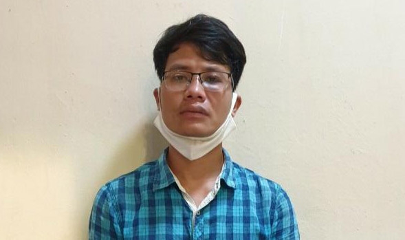 Chủ quán nhậu bị tạm giữ vì xé biên bản vi phạm phòng, chống dịch Chủ quán nhậu bị tạm giữ vì xé biên bản vi phạm phòng, chống dịch