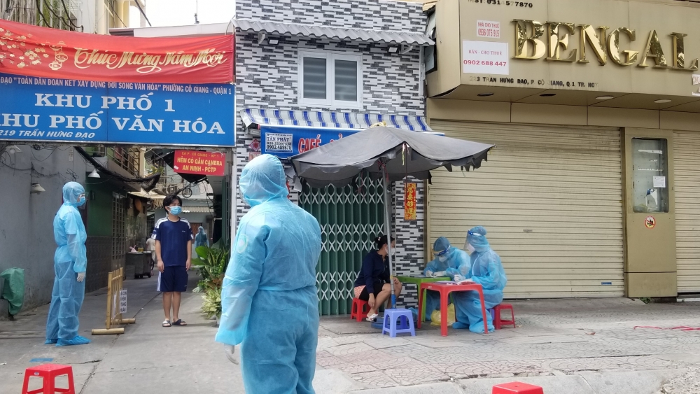 Sáng 18/7, thêm 2.472 ca mắc mới COVID-19 Sáng 18/7, thêm 2.472 ca mắc mới COVID-19