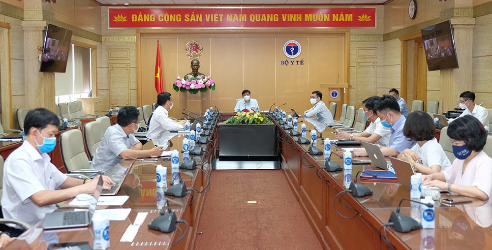 Chiến lược mới trong cách ly, điều trị COVID-19 Chiến lược mới trong cách ly, điều trị COVID-19
