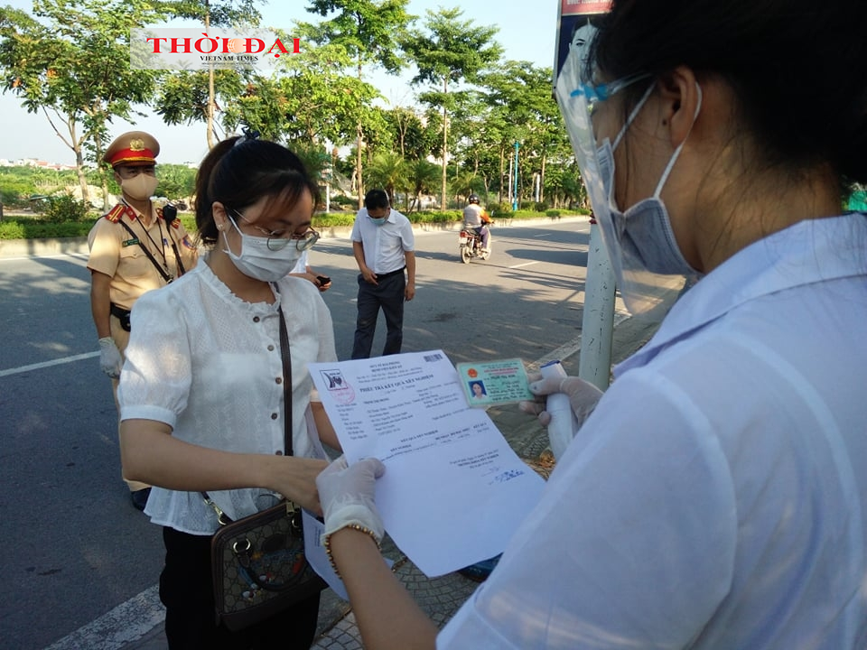 Sáng đầu tiên tại chốt kiểm soát phòng chống dịch tại cửa ngõ Thủ đô