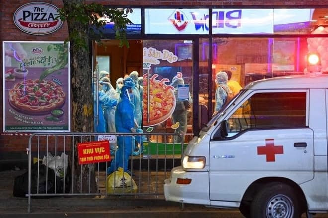 Thêm 21 F0, nhiều ca được phát hiện qua sàng lọc người ho, sốt tại Hà Nội Thêm 21 F0, nhiều ca được phát hiện qua sàng lọc người ho, sốt tại Hà Nội