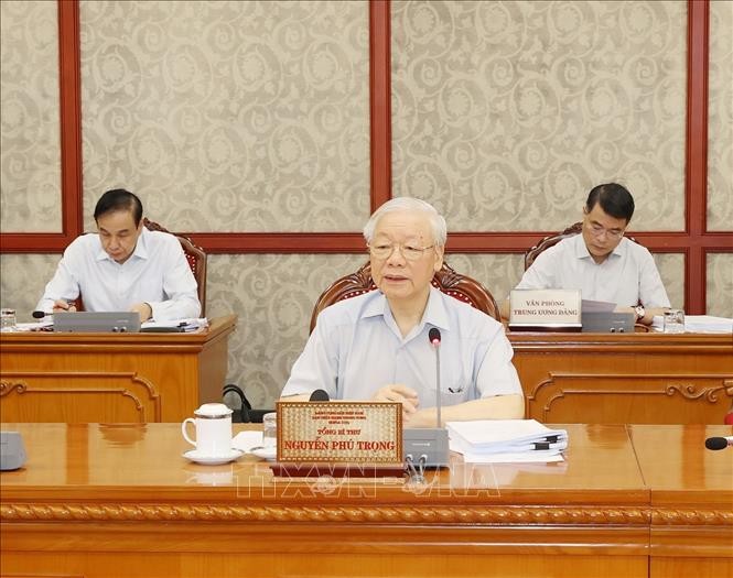 Phòng, chống tham nhũng phải gắn với phòng, chống tiêu cực trong tư tưởng, đạo đức Phòng, chống tham nhũng phải gắn với phòng, chống tiêu cực trong tư tưởng, đạo đức