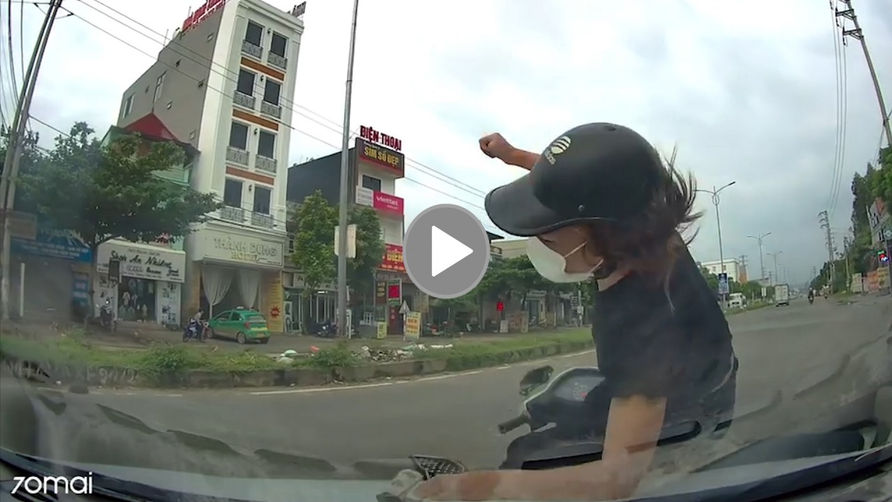 Tài xế đụng trúng Tài xế đụng trúng