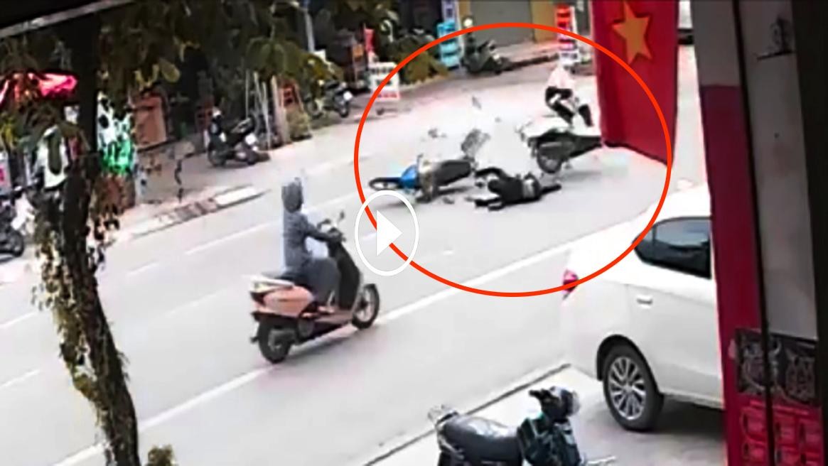 Sang đường thiếu quan sát , nữ Sang đường thiếu quan sát , nữ