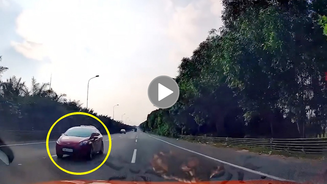 Thót tim cảnh ô tô phóng ngược chiều trên đại lộ Thăng Long Thót tim cảnh ô tô phóng ngược chiều trên đại lộ Thăng Long