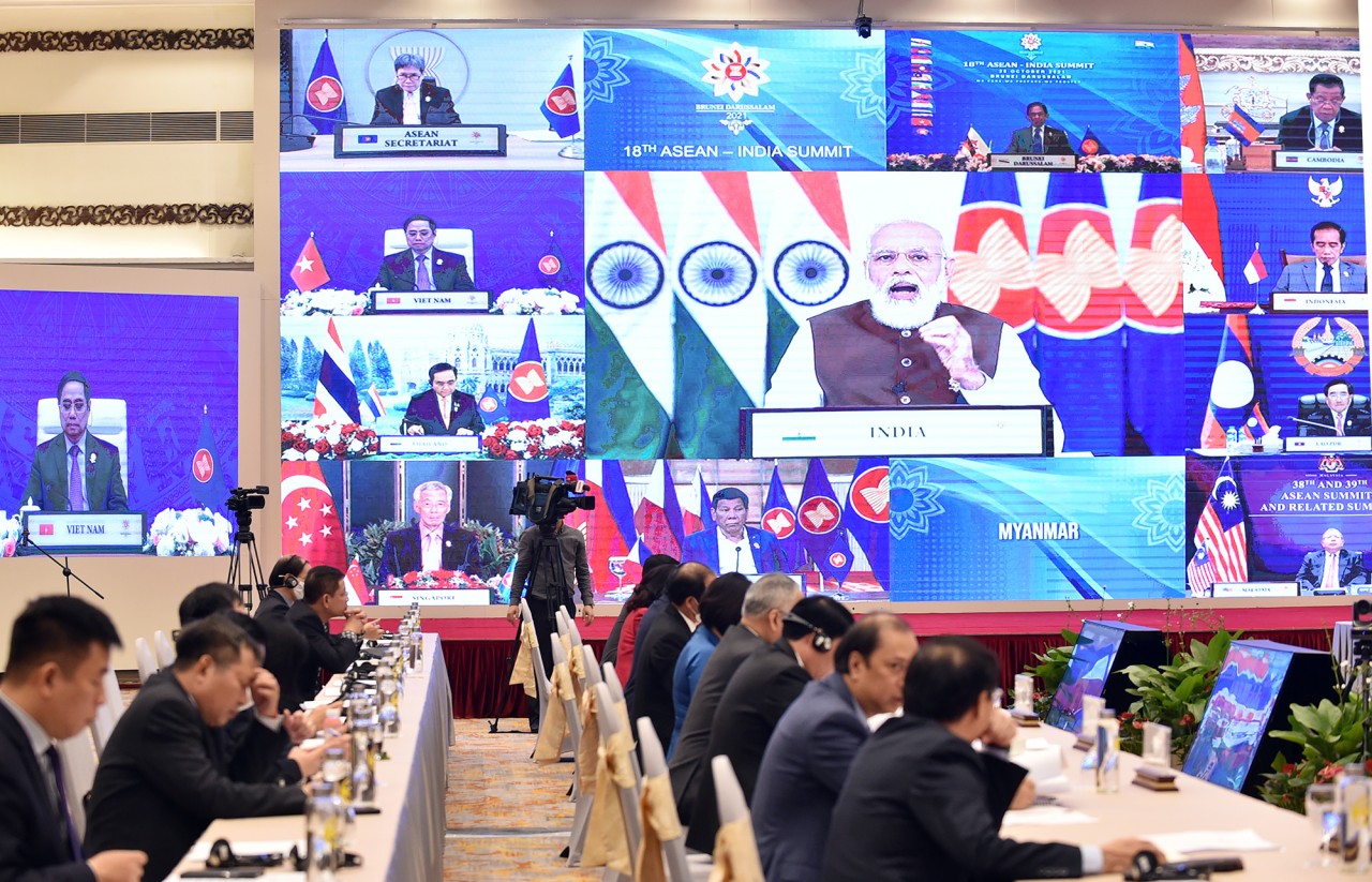 Các nước ASEAN cam kết sẽ tận dụng hiệu quả khoản tín dụng 1 tỷ USD của Ấn Độ Các nước ASEAN cam kết sẽ tận dụng hiệu quả khoản tín dụng 1 tỷ USD của Ấn Độ