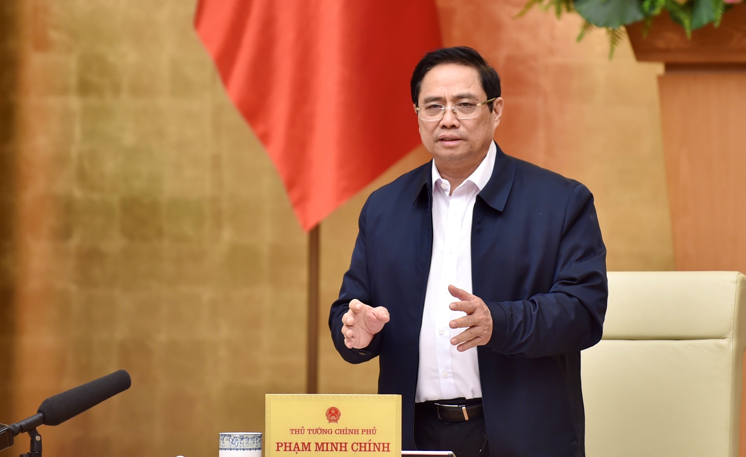 Chính phủ ưu tiên cao nhất cho xây dựng và hoàn thiện thể chế, tăng cường công khai, minh bạch Chính phủ ưu tiên cao nhất cho xây dựng và hoàn thiện thể chế, tăng cường công khai, minh bạch