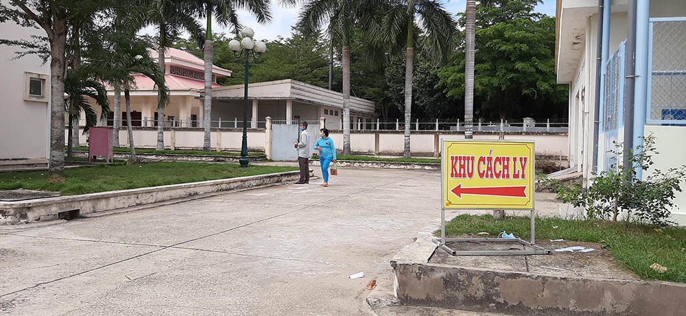Thêm 3 ca mắc COVID-19 mới, 1 chuyên gia người Áo Thêm 3 ca mắc COVID-19 mới, 1 chuyên gia người Áo