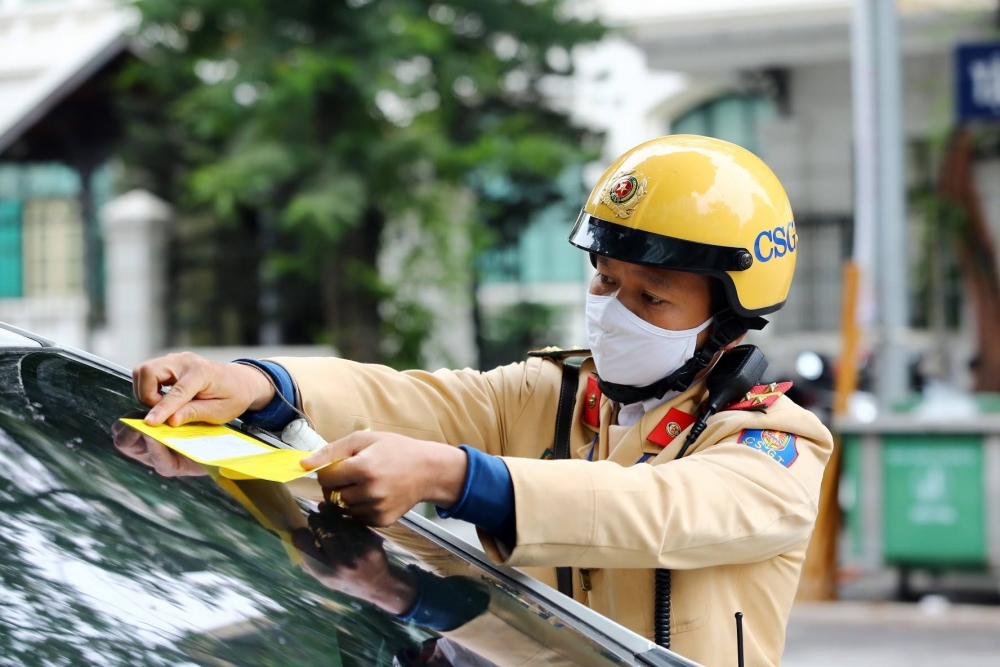 Hướng dẫn chủ xe ô tô nộp phạt nguội tại Hà Nội Hướng dẫn chủ xe ô tô nộp phạt nguội tại Hà Nội