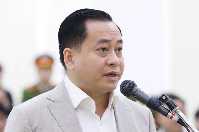 vu nhom toi khong the nhan toi thay nguoi khac theo goi y