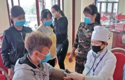 quang ninh cua khau bac luan thong quan tro lai