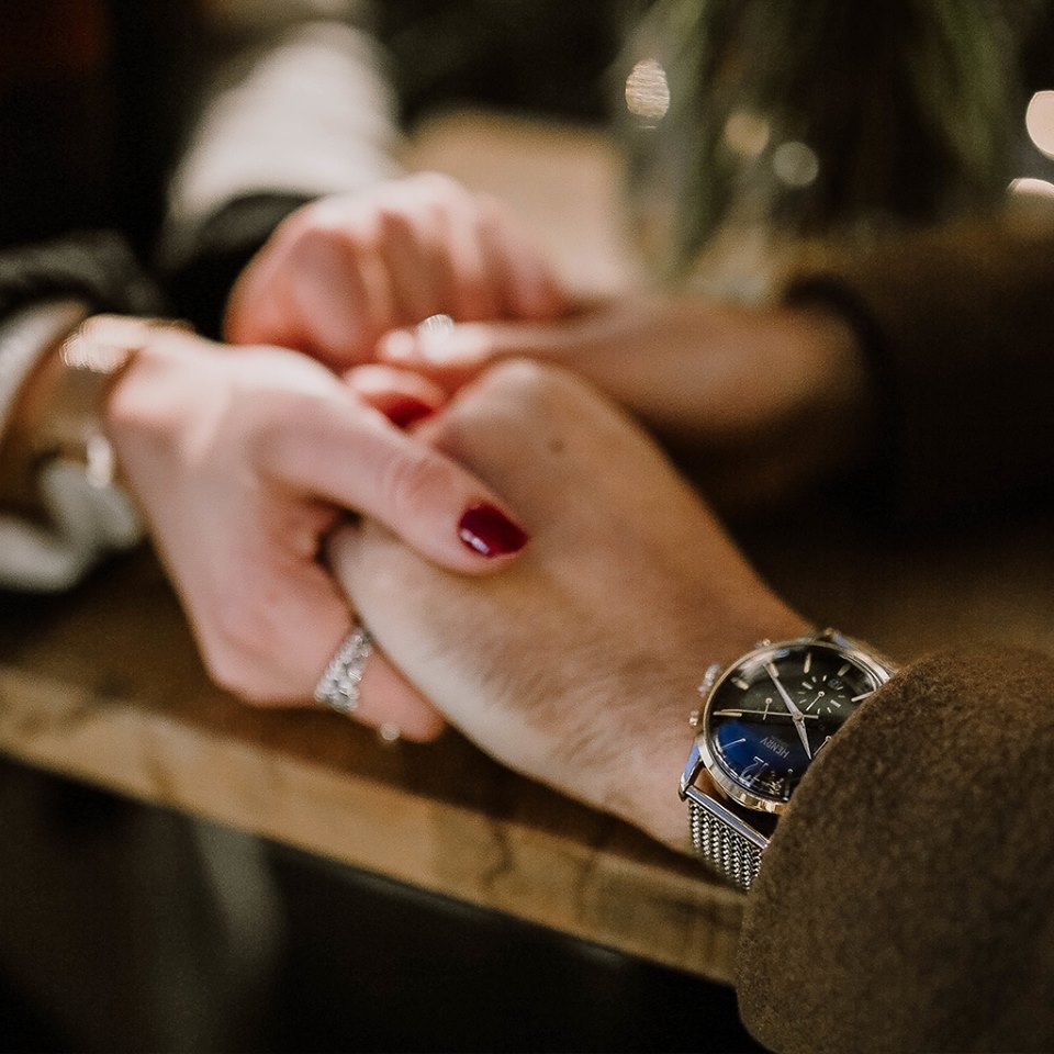 Bật mí cách chọn quà Valentine cho bạn trai để ngày lễ thêm ngọt ngào bat mi cach chon qua valentine cho ban trai de ngay le them ngot ngao