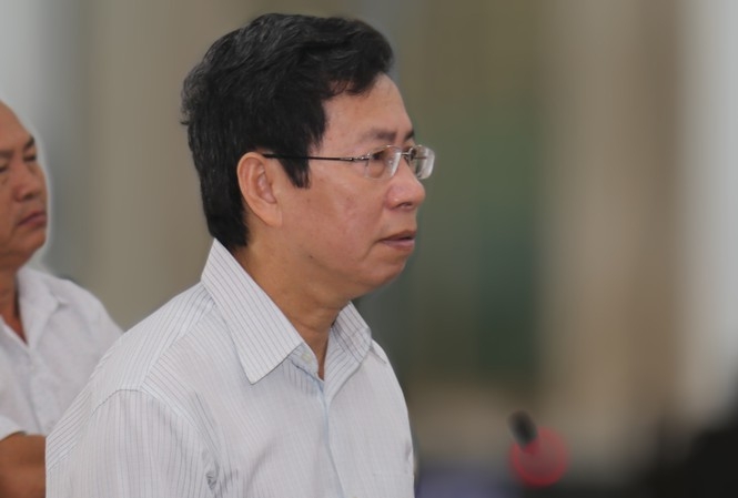 Tin pháp luật 24h nóng nhất hôm nay (29/2): Nói dối sinh năm 1995, bé gái 12 tuổi đẩy người đàn ông vướng vòng lao lý tin phap luat 24h nong nhat hom nay 292 noi doi sinh nam 1997 be gai 12 tuoi day nguoi dan ong vuong vong lao ly