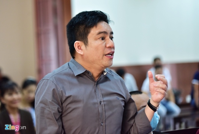 Phiên xét xử vợ cũ ông Chiêm Quốc Thái thuê giang hồ chém chồng tiếp tục bị hoãn lần thứ 5 phien xet xu vo cu ong chiem quoc thai thue giang ho chem chong tiep tuc bi hoan lan thu 5
