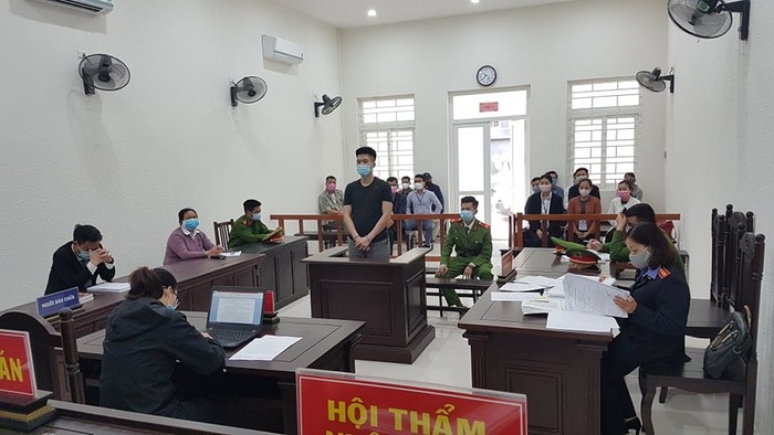 Tin pháp luật 24h nóng nhất hôm nay (13/3): Lĩnh 17 năm tù vì 2 con gà luộc tin phap luat 24h nong nhat hom nay 133 linh 17 nam tu vi 2 con ga luoc