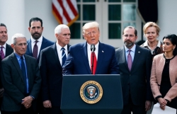tong thong my donald trump am tinh voi covid 19