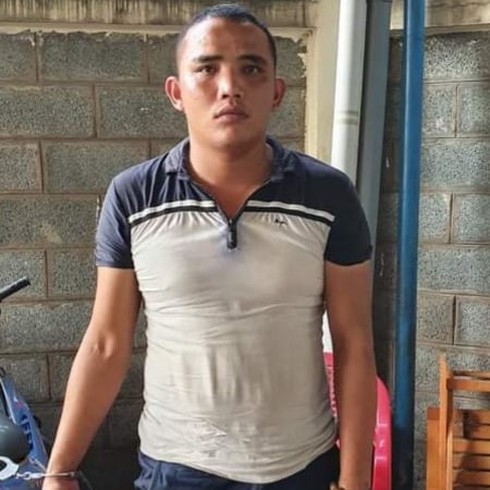 khong chiu kich duc cho khach thieu nu bi quan karaoke tra tan nhu thoi trung co
