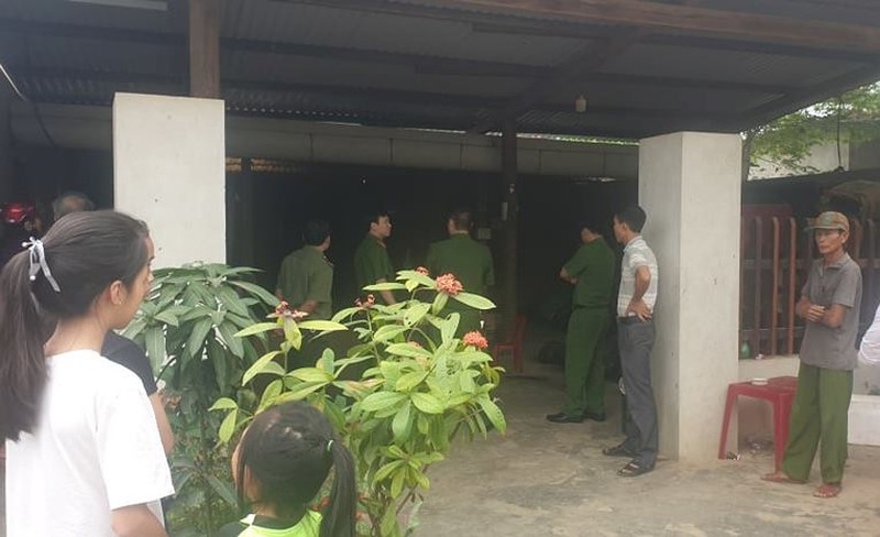 Tin pháp luật 24h nóng nhất hôm nay (18/3): Bắt người phụ nữ vận chuyển 2.800 viên ma túy tổng hợp tin phap luat 24h nong nhat hom nay 183 be gai o nha mot minh bi nguoi lam thue cua bo dam o
