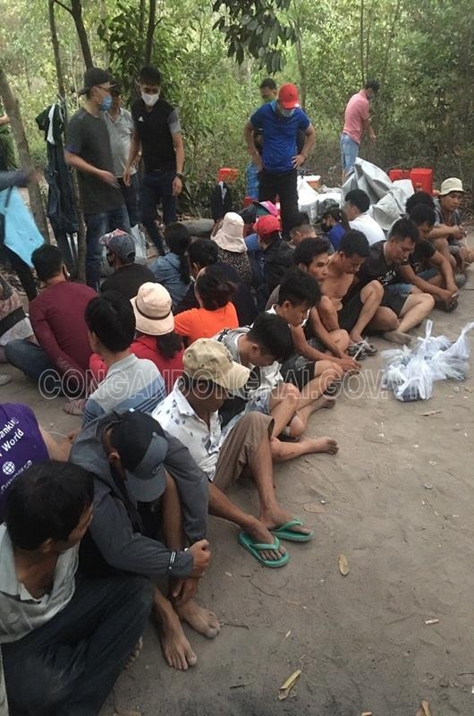 Tin pháp luật 24h nóng nhất hôm nay (22/3): Tạm giữ trùm cờ bạc Biên Hòa "Tình số" tin phap luat 24h nong nhat hom nay 223 tam giu trum co bac bien hoa tinh so
