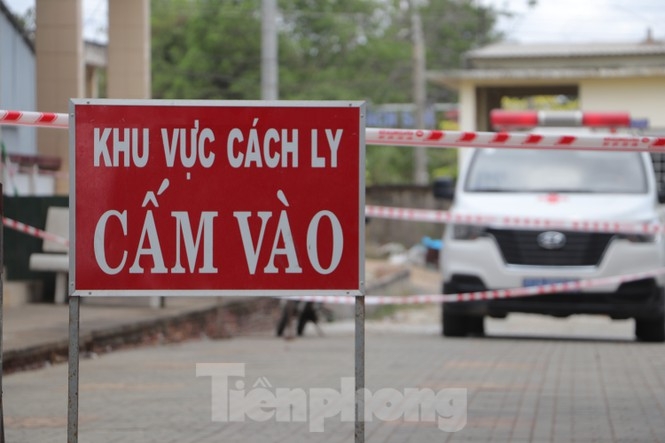 Phong tỏa cả đường bộ, đường sông nơi nữ bệnh nhân nhiễm Covid-19 ở khi về nước phong toa ca duong bo duong song noi nu benh nhan nhiem covid 19 o khi ve nuoc