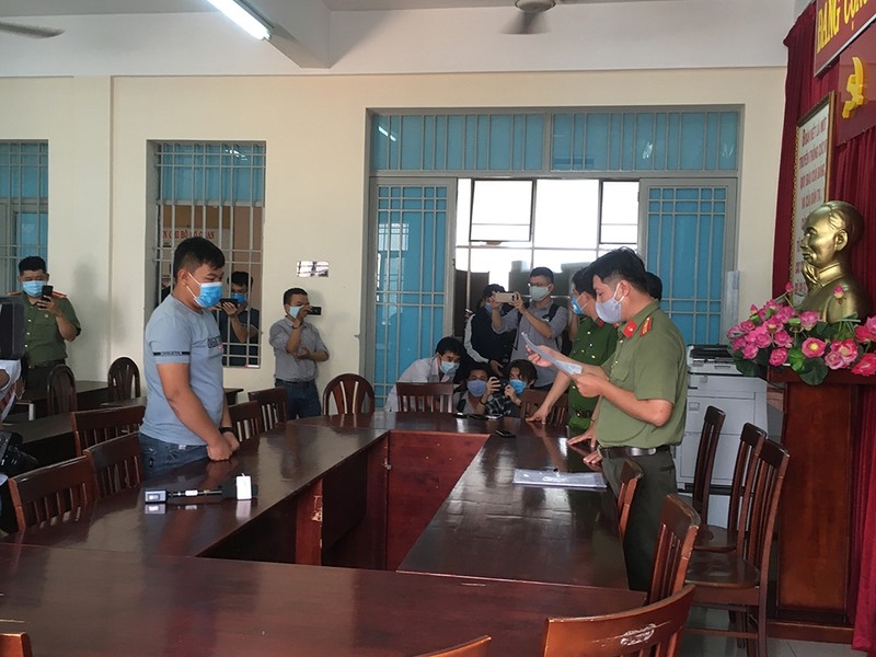 Tung tin phong tỏa TP.HCM, nam thanh niên bị phạt 10 triệu đồng tung tin phong toa tphcm nam thanh nien bi phat 10 trieu dong