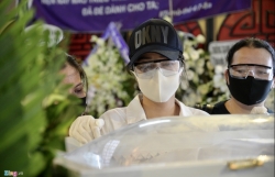oc thanh van cat toc ngan tuong nho nguoi ban qua co mai phuong