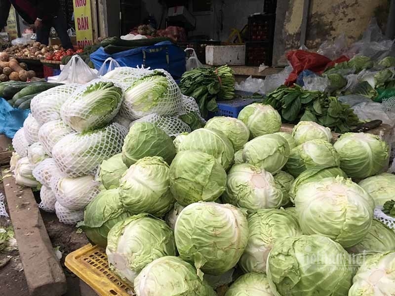 Ngày đầu cách ly, hàng hóa tràn ngập chợ, siêu thị phục vụ người dân ngay dau cach ly hang hoa tran ngap cho sieu thi phuc vu nguoi dan