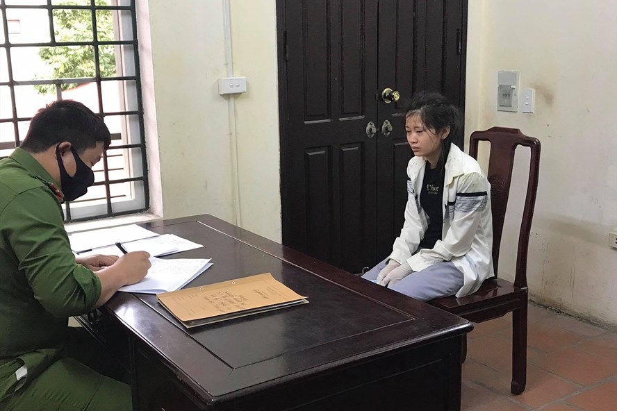 Khởi tố người mẹ giết con 3 tuổi vì mâu thuẫn với bạn trai mới khoi to nguoi me nhan tam giet con 3 tuoi vi mau thuan voi ban trai moi